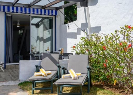 Newly Renovated 2 Bedroom Beachfront House Sitio de Calahonda Luaran gambar
